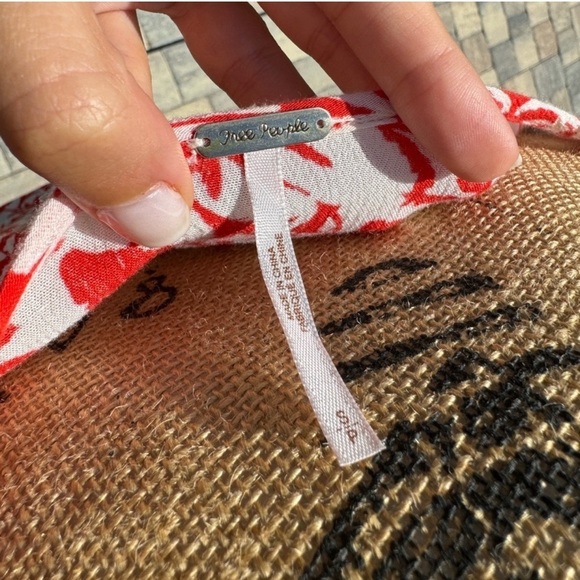 EUC! Really beautiful! Free People Red Bronze Gardenia Shorts Romper Long Sleeve - Picture 10 of 11